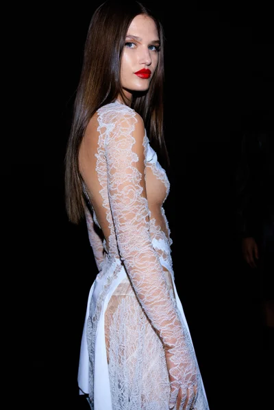 Look 1